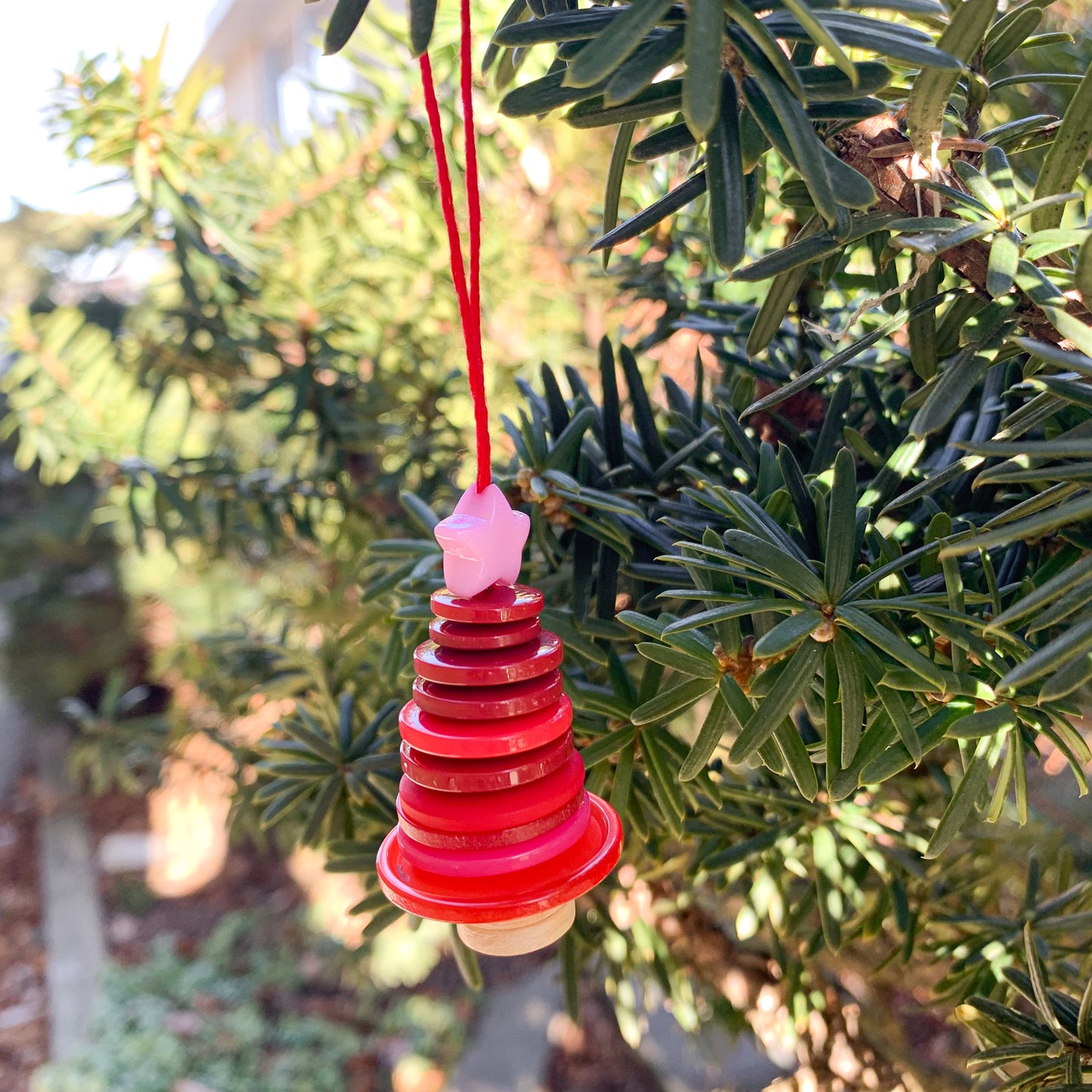 Button Tree Ornament, Red